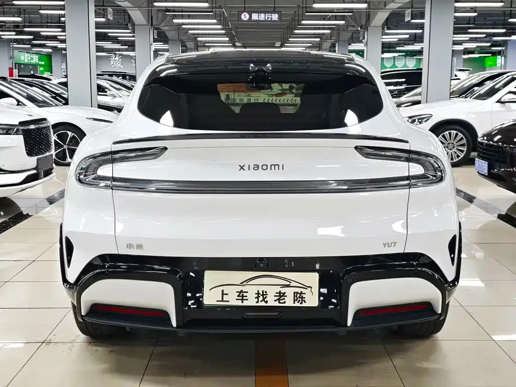 Xiaomi YU7 — фото 3