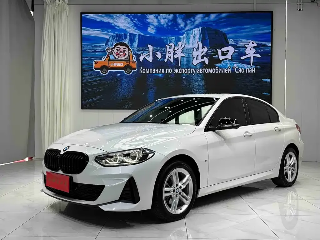 BMW 1 Series — фото 1