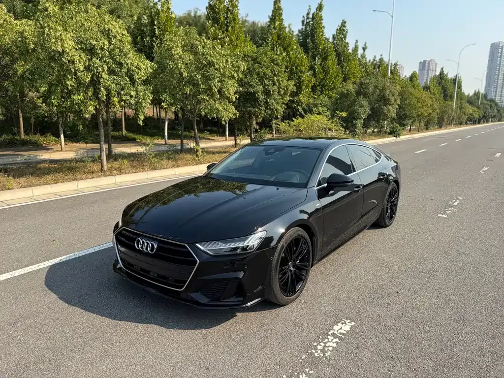 Audi A7 — фото 7