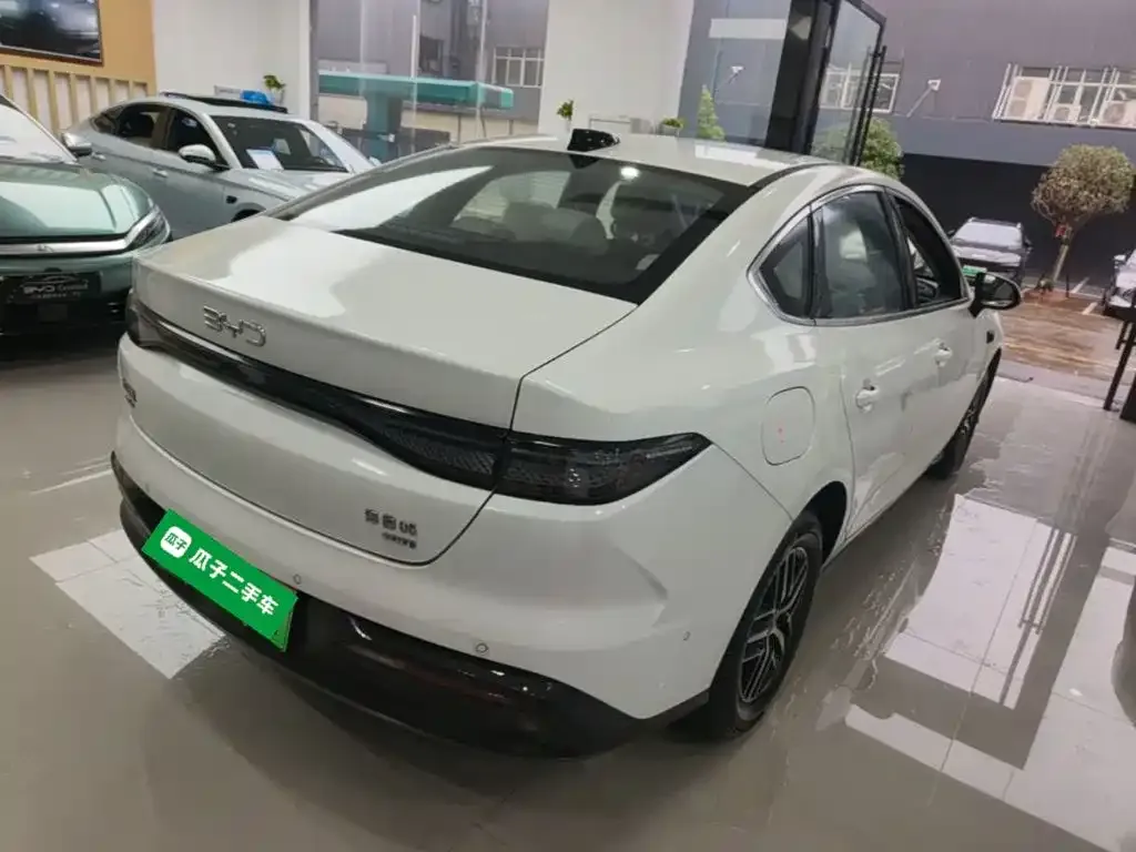 BYD Seal 05 DM-i — фото 4