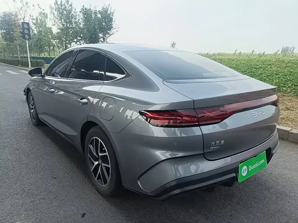 BYD Qin L — фото 6