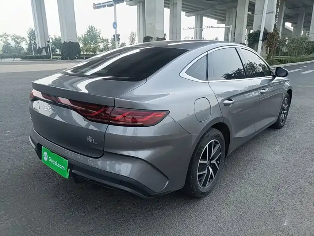BYD Qin L — фото 8