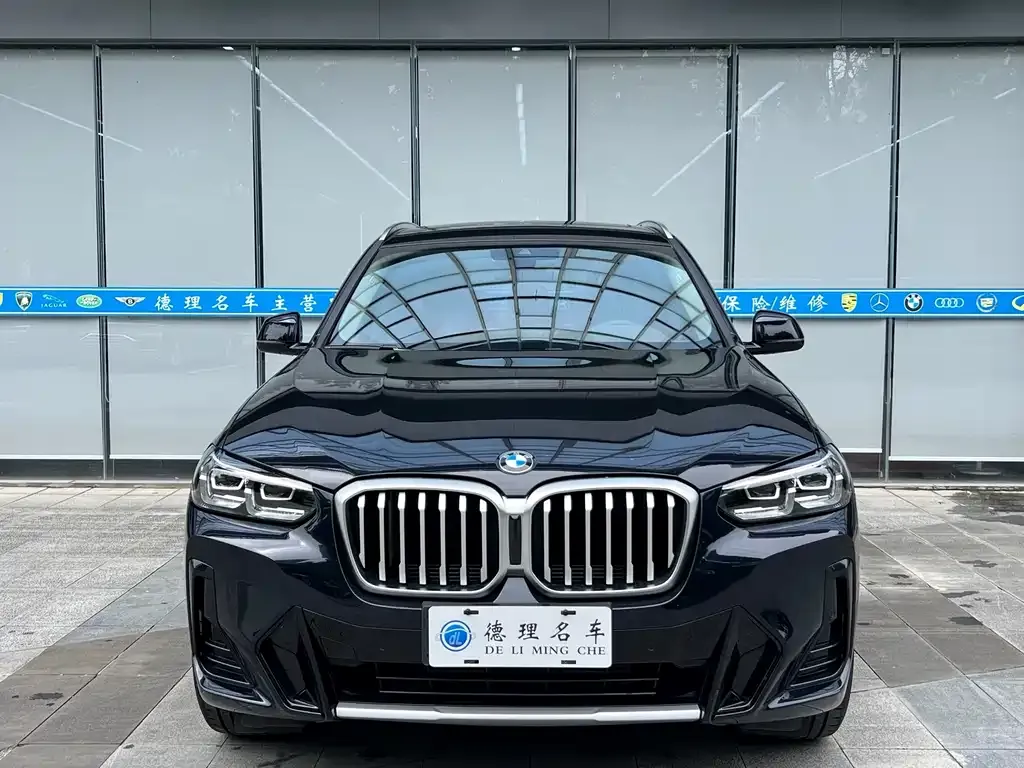 BMW X3 — фото 9