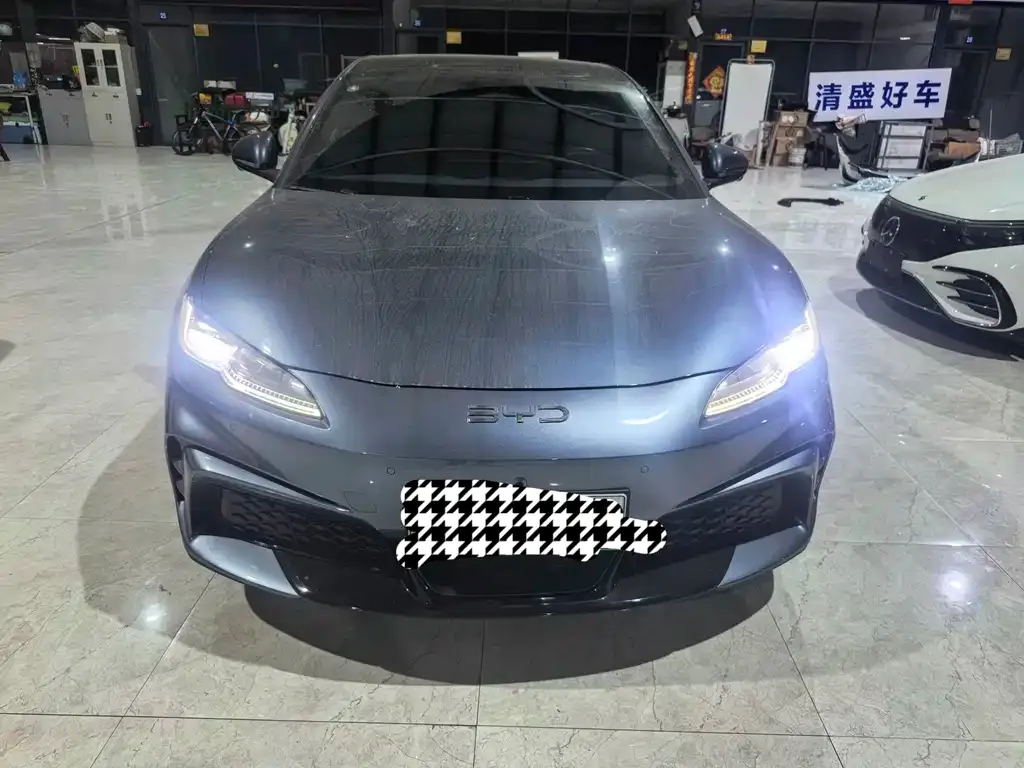 BYD Seal 06GT — фото 7