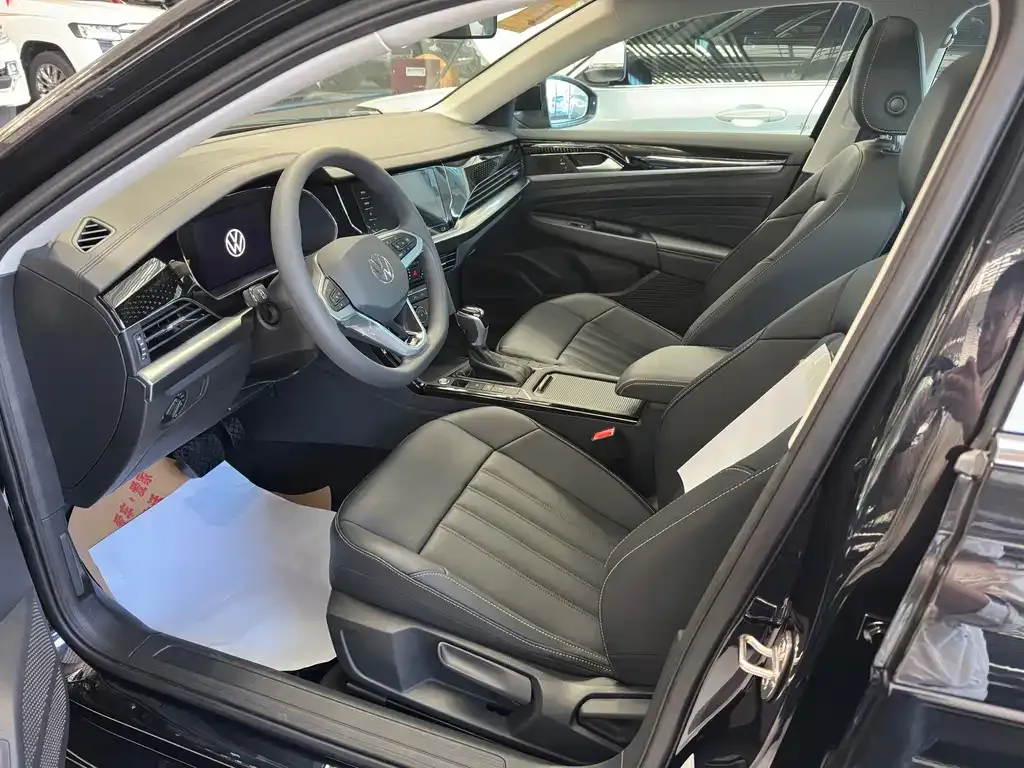 Volkswagen Passat — фото 6