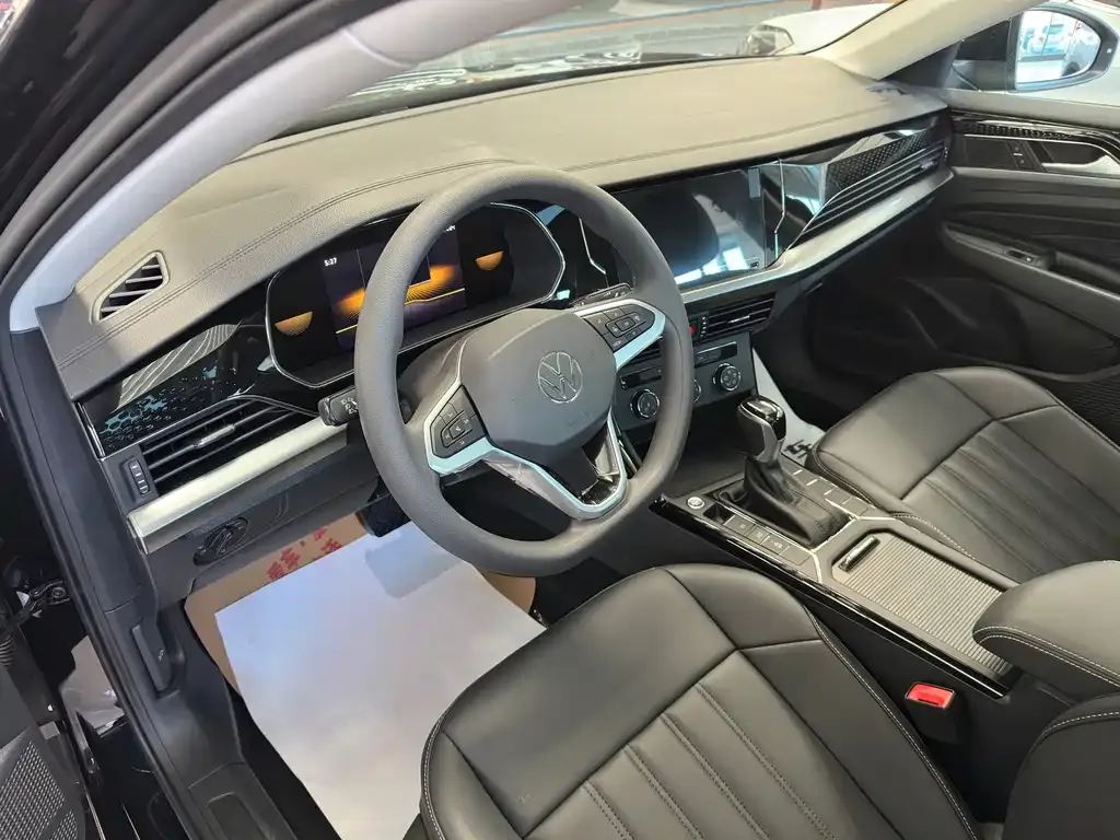 Volkswagen Passat — фото 10