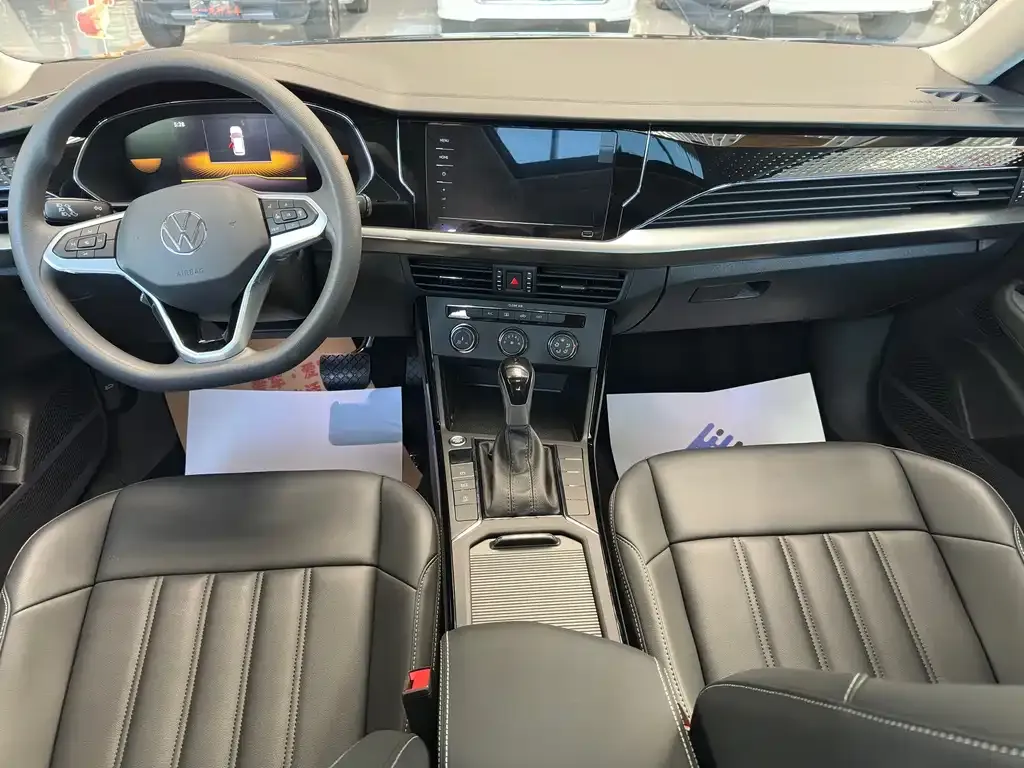 Volkswagen Passat — фото 5