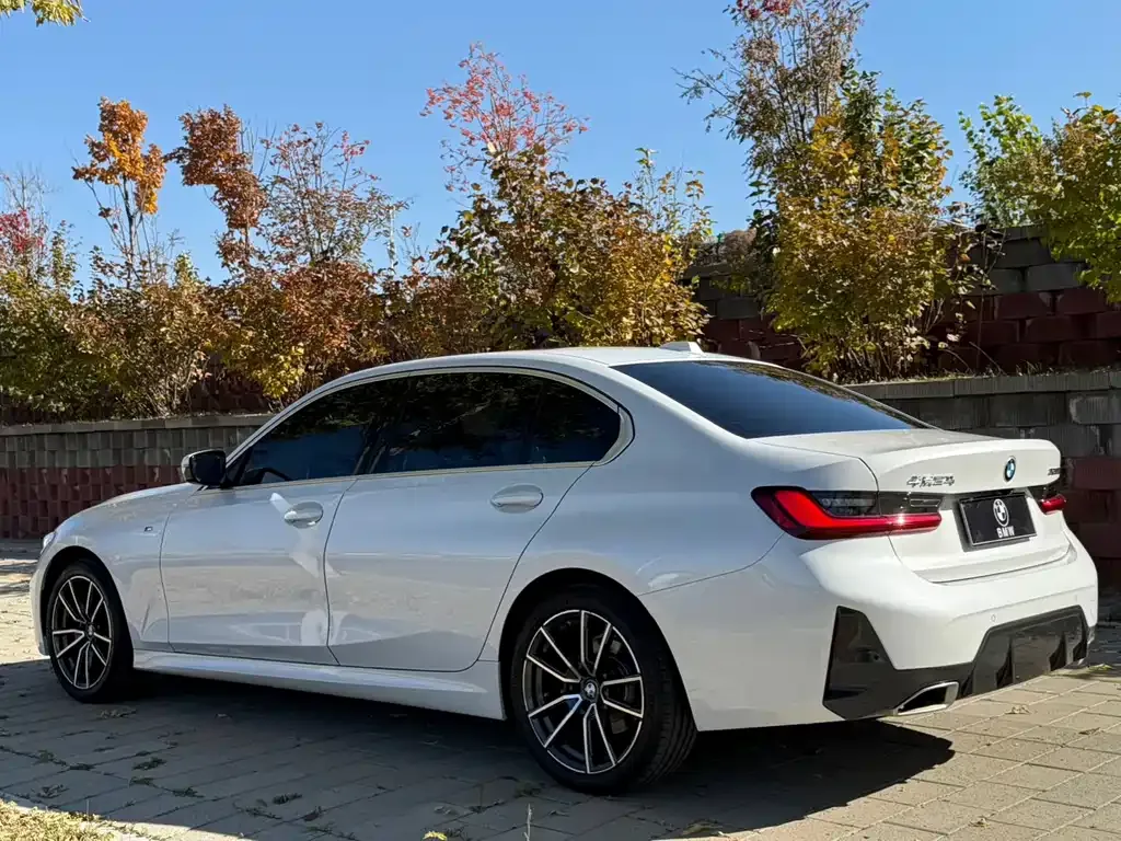 BMW 3 Series — фото 10