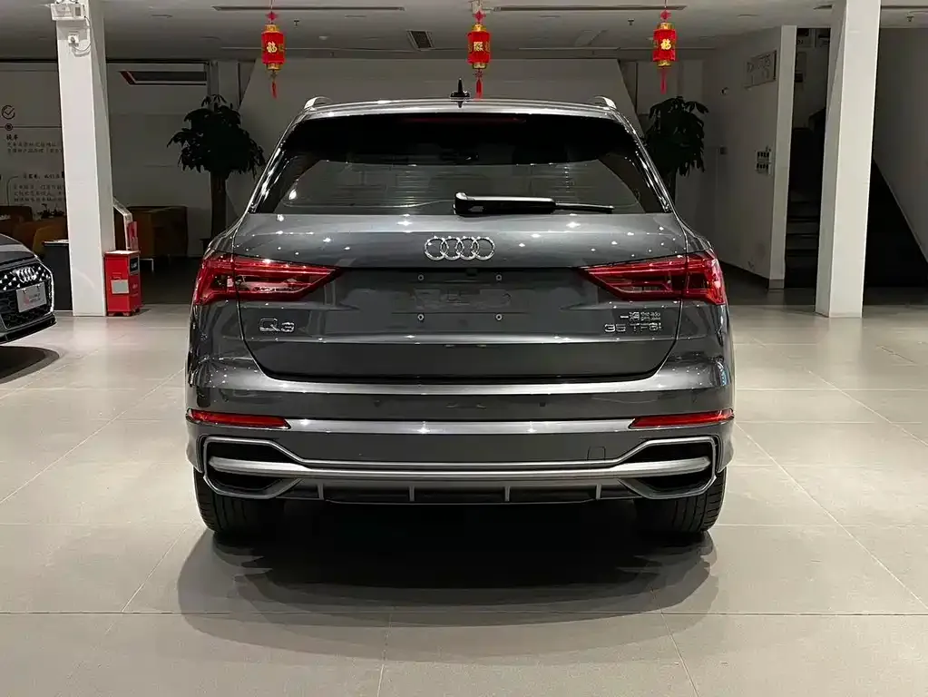 Audi Q3 — фото 6
