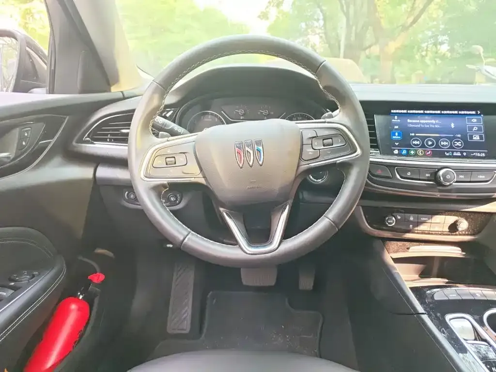 Buick Regal — фото 9