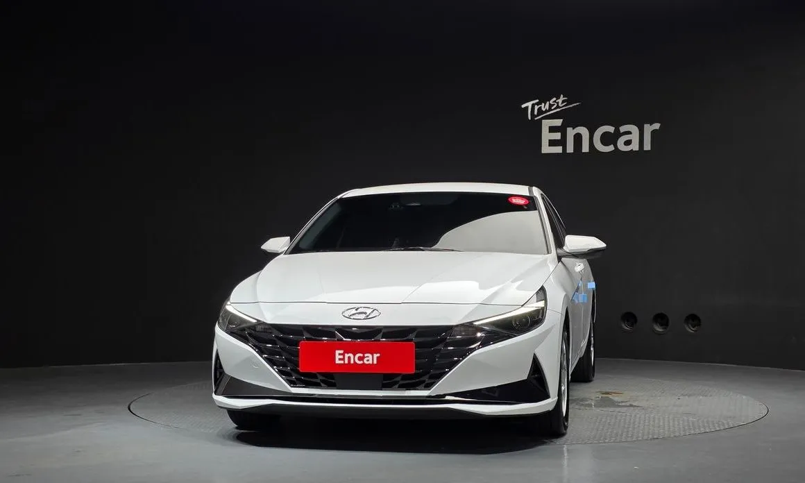 Hyundai AVANTE — фото 8