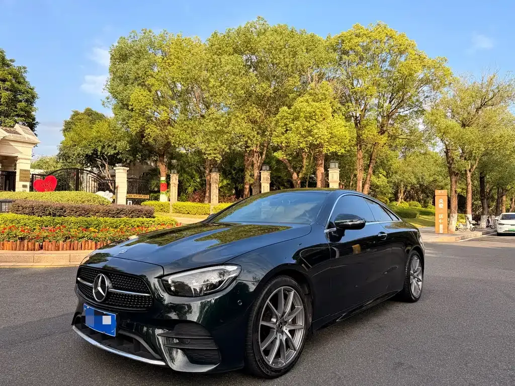 Mercedes-Benz E-Class (Import) — фото 1