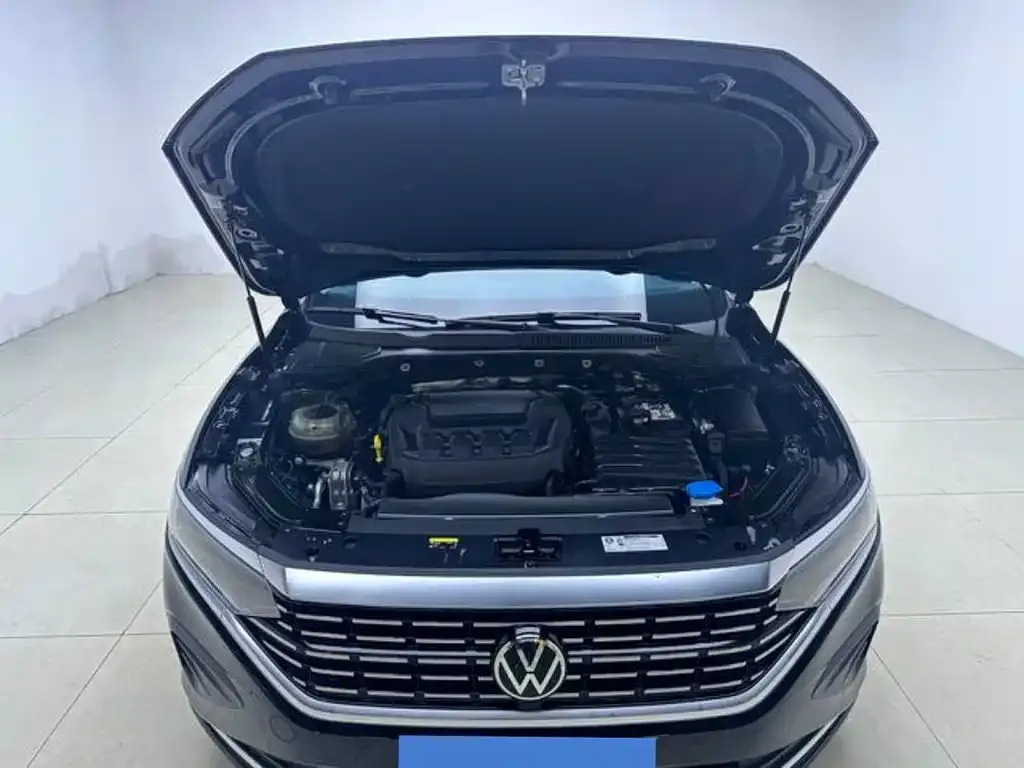 Volkswagen Passat — фото 9