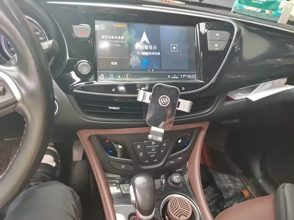 Buick Envision Plus — фото 10