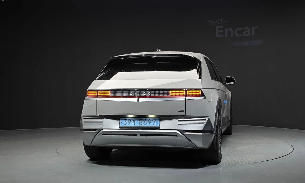 Hyundai Ioniq5 — фото 3