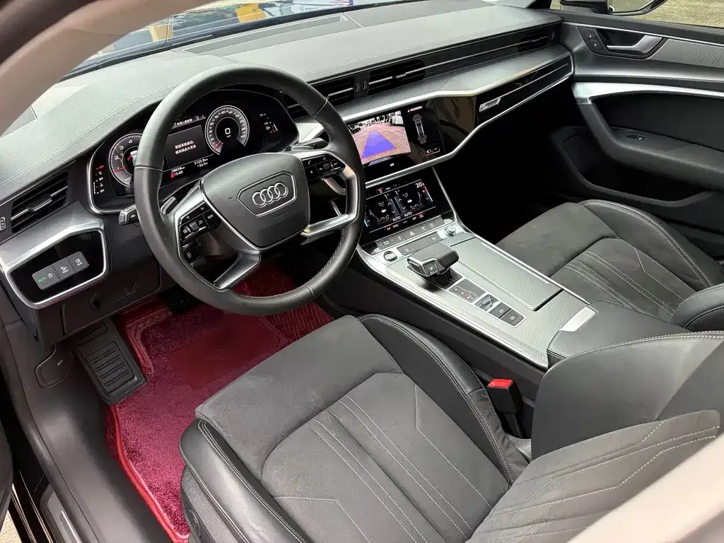 Audi A7L — фото 5