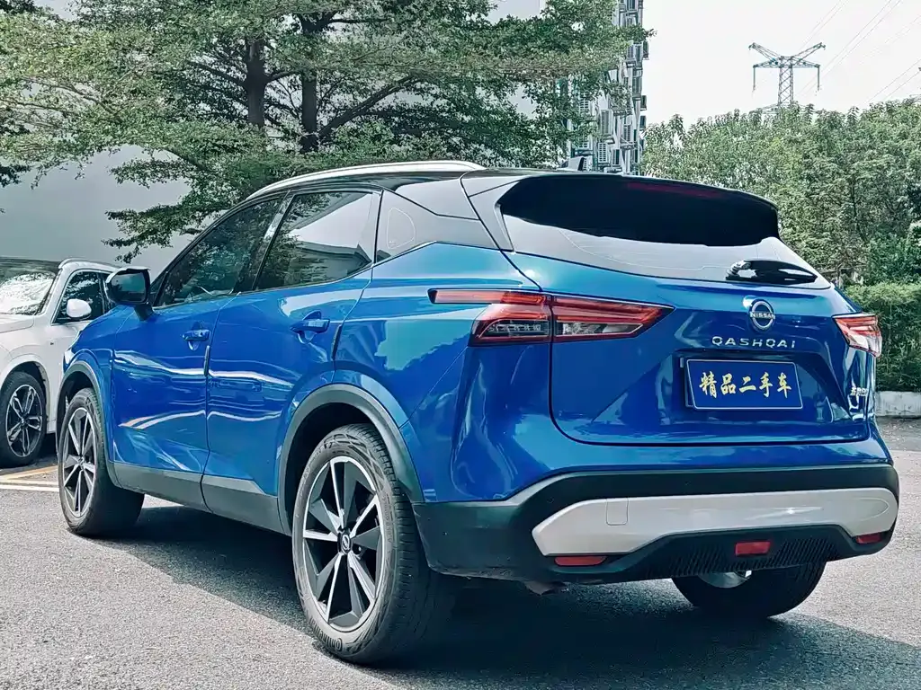 Nissan Qashqai — фото 8