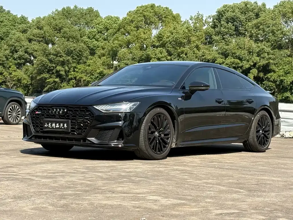 Audi A7 — фото 1