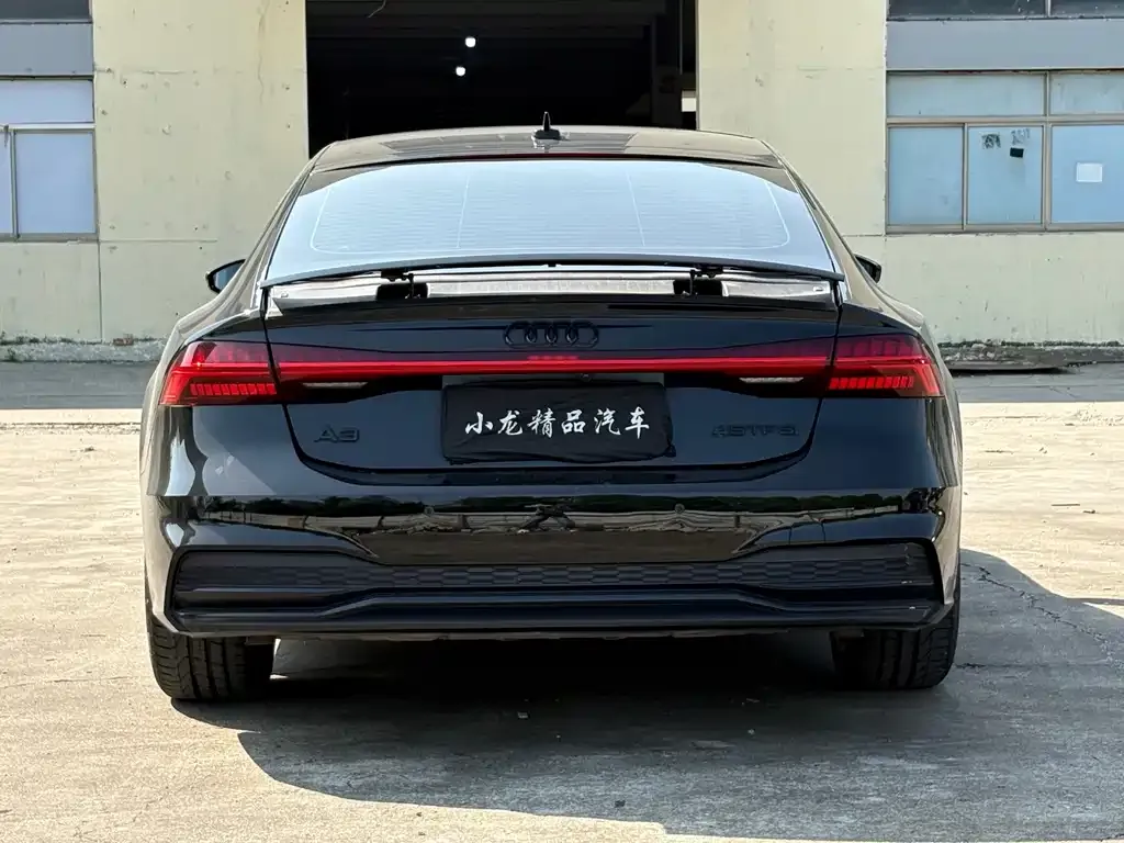 Audi A7 — фото 2