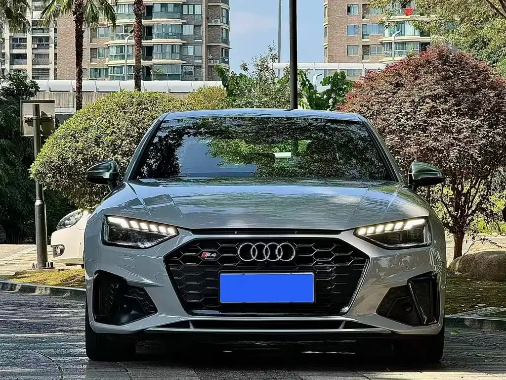 Audi S4 — фото 6
