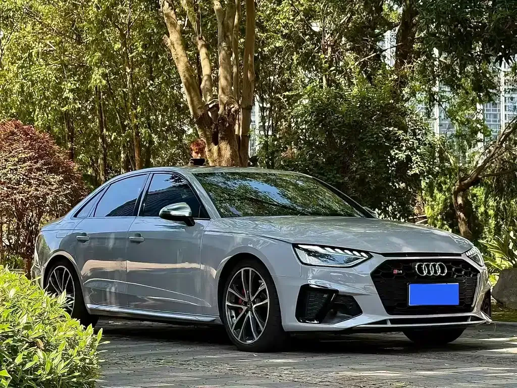 Audi S4 — фото 7