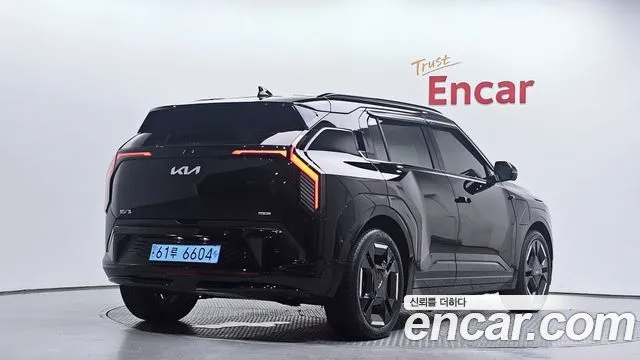 Kia EV3 — фото 4