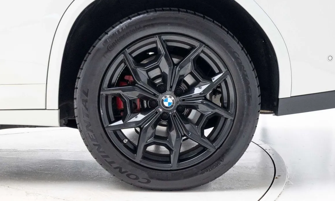 BMW X4 — фото 9