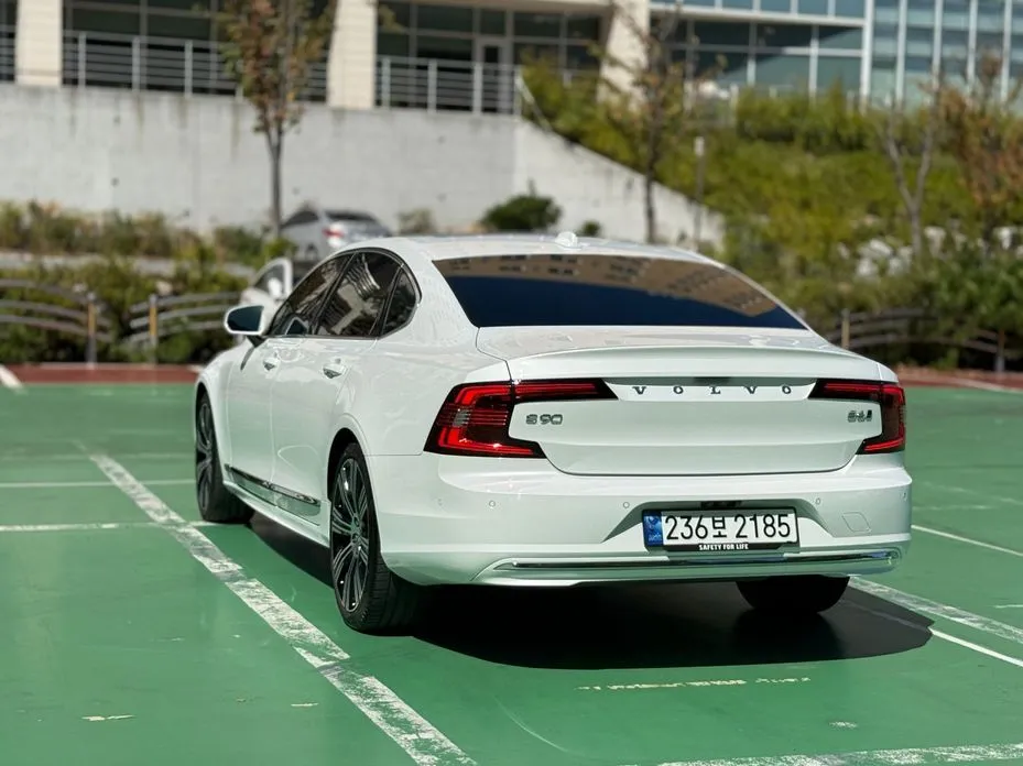 Volvo S90 — фото 7
