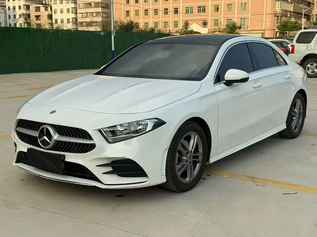 Mercedes-Benz A-Class — фото 1
