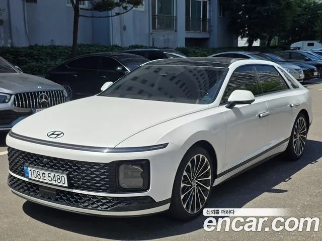 Hyundai Grandeur — фото 1