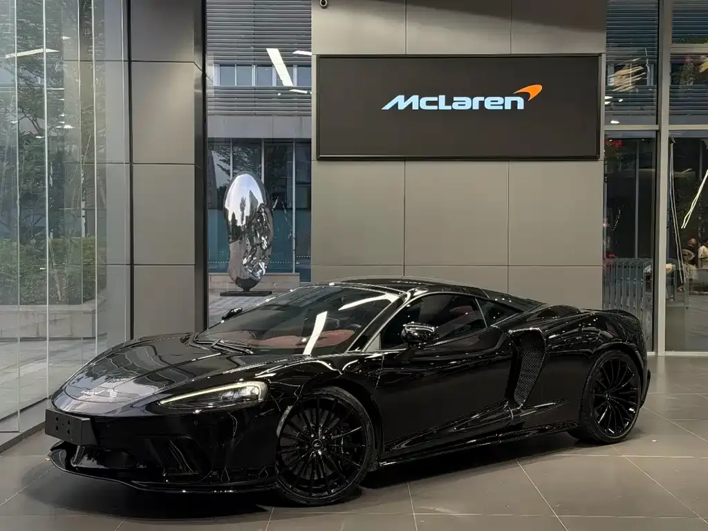 McLaren GT — фото 1