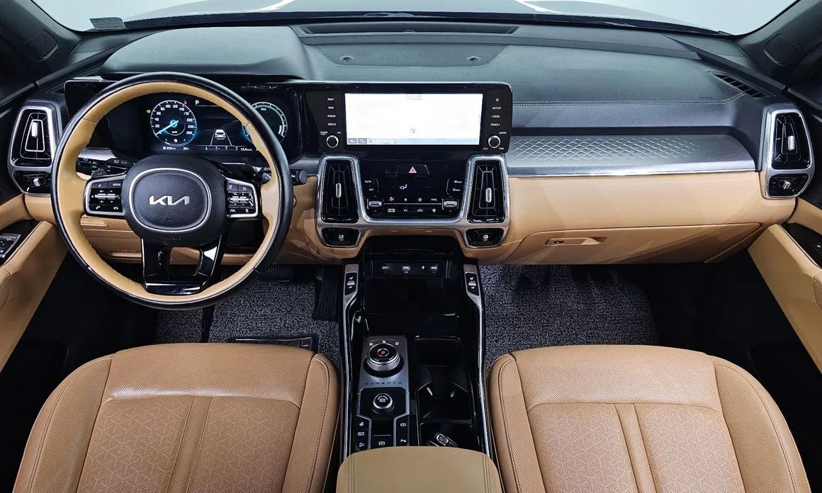 Kia Sorento — фото 7