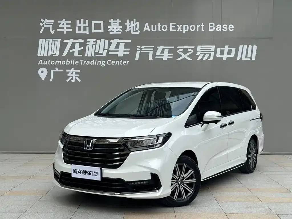 Honda Odyssey — фото 1