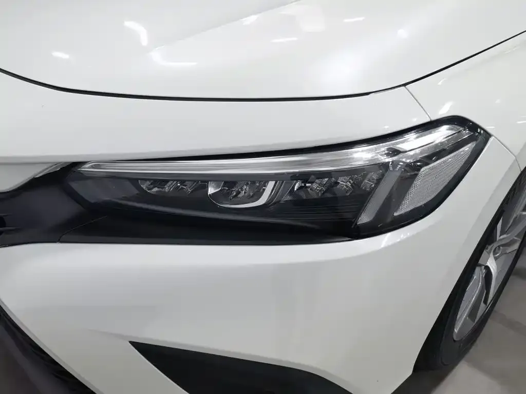 Honda Civic — фото 7