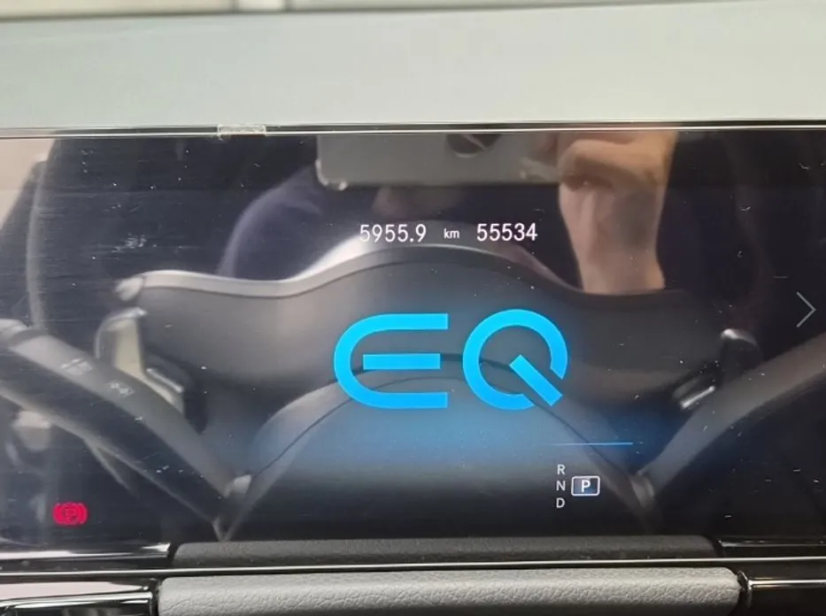 Mercedes-Benz EQA — фото 6
