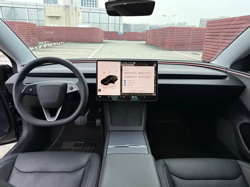 Tesla Model 3 — фото 5