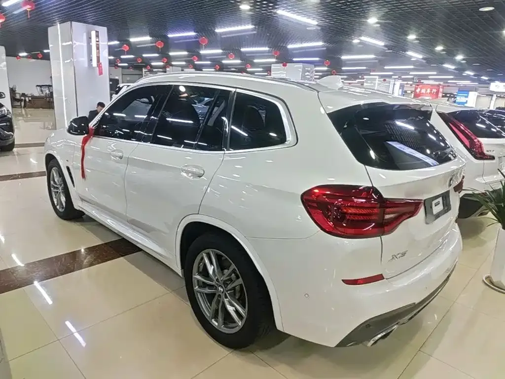 BMW X3 — фото 2