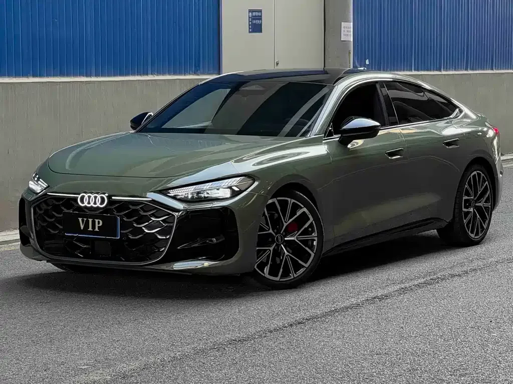 Audi A5L Sportback — фото 1