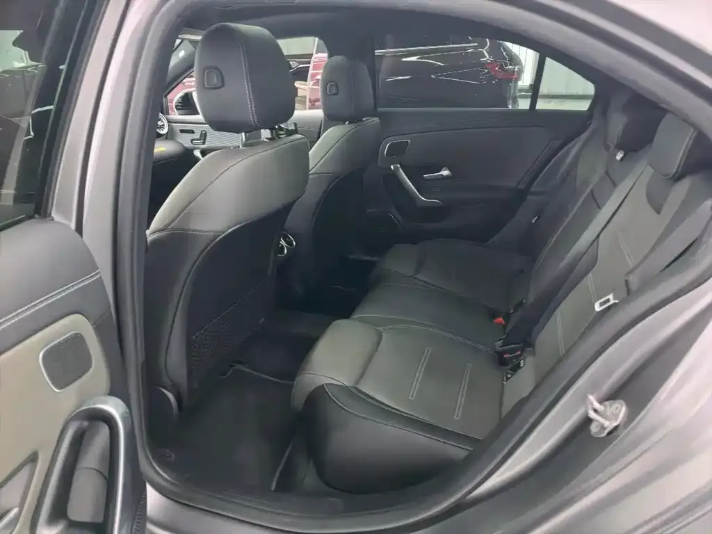 Mercedes-Benz A-Class AMG — фото 3