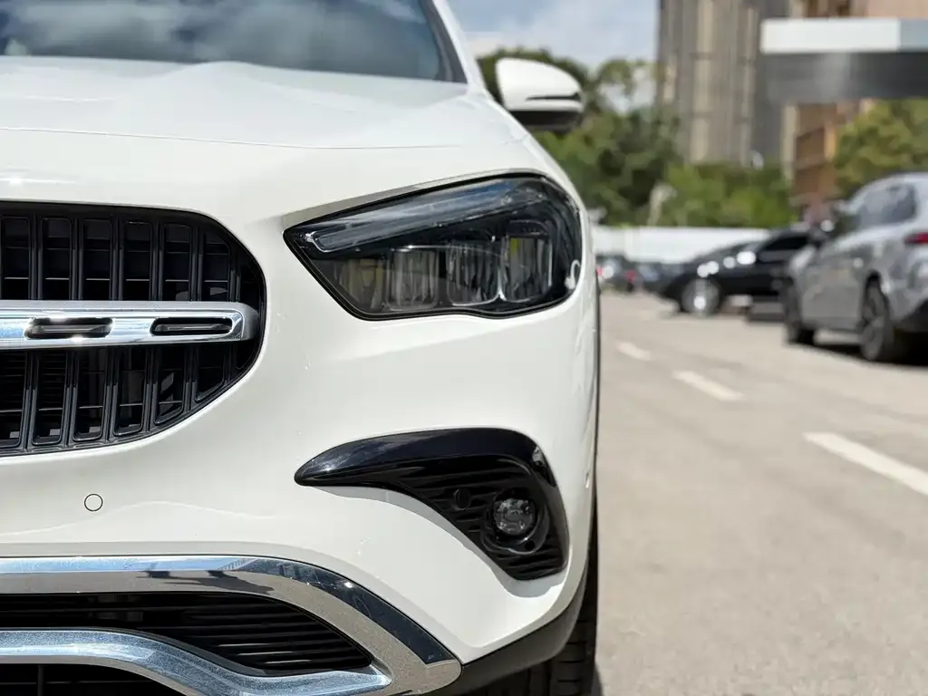 Mercedes-Benz GLA — фото 4