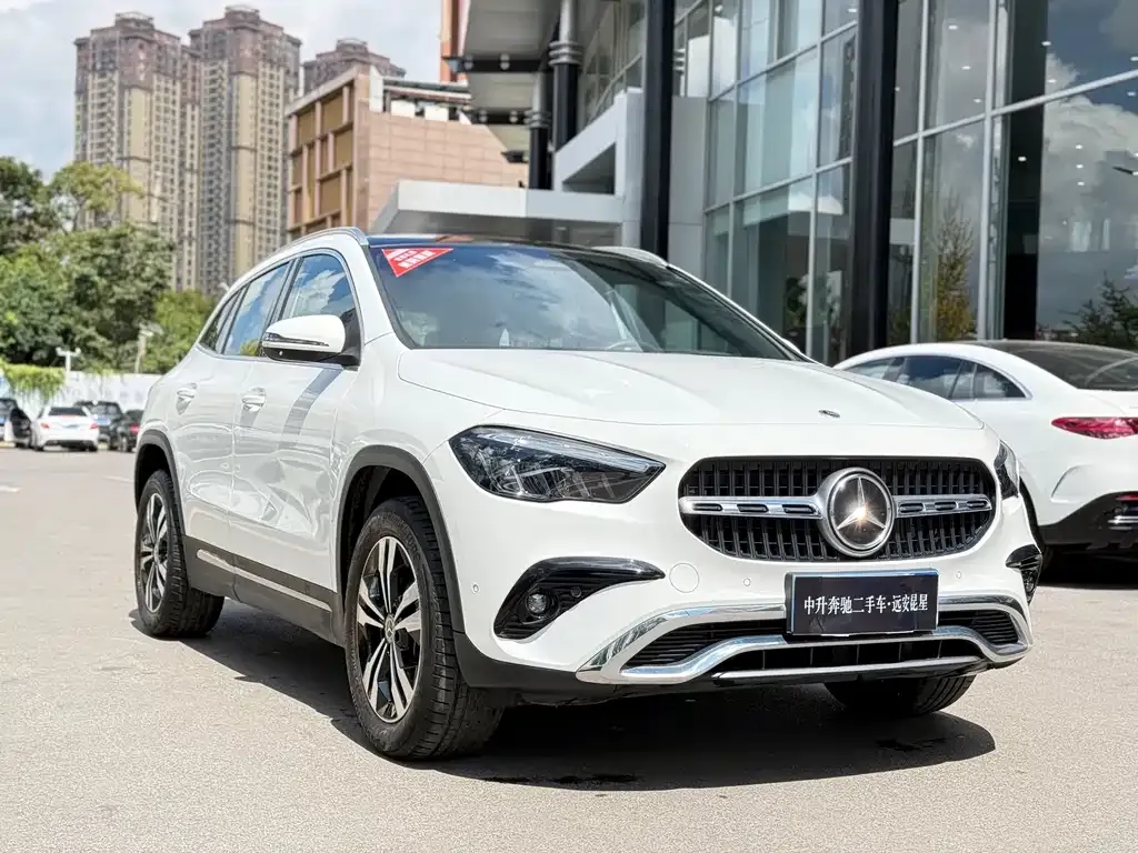 Mercedes-Benz GLA — фото 9
