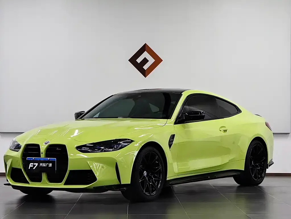 BMW M4 — фото 1