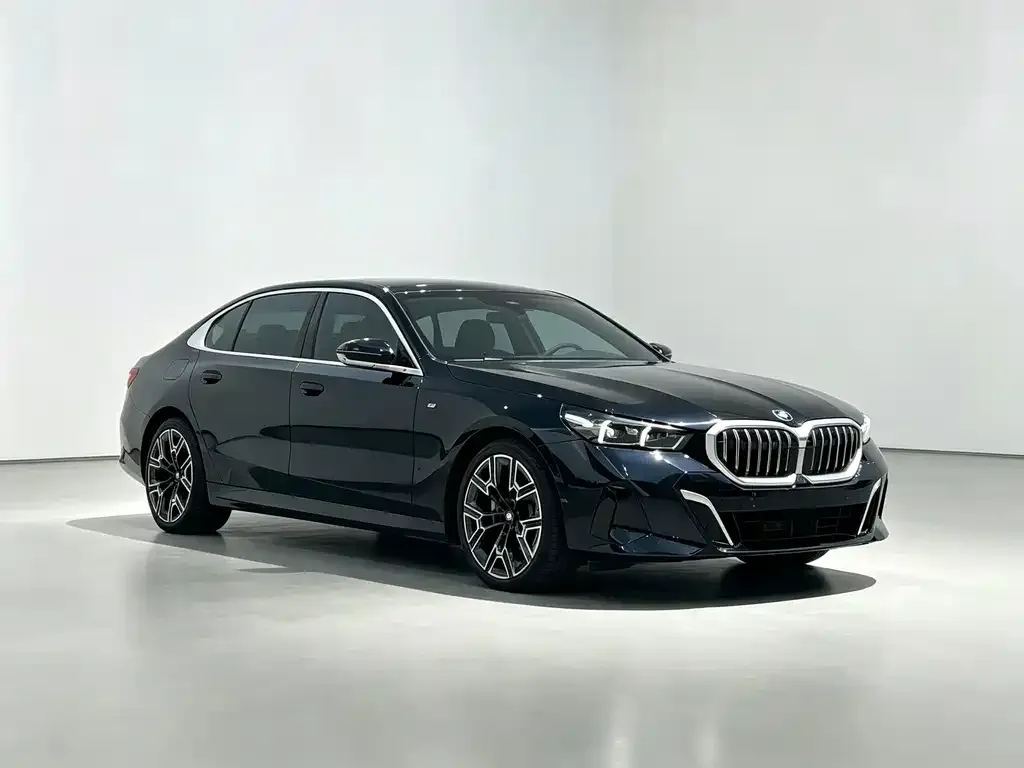BMW 5 Series — фото 3