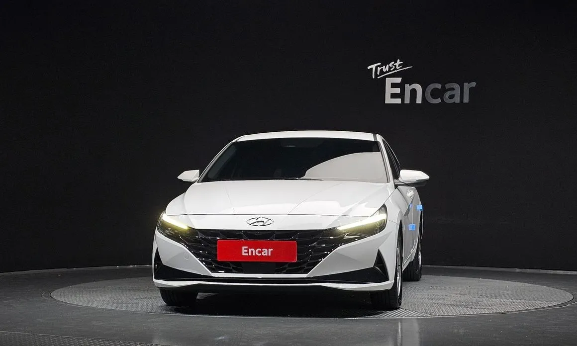 Hyundai AVANTE — фото 3