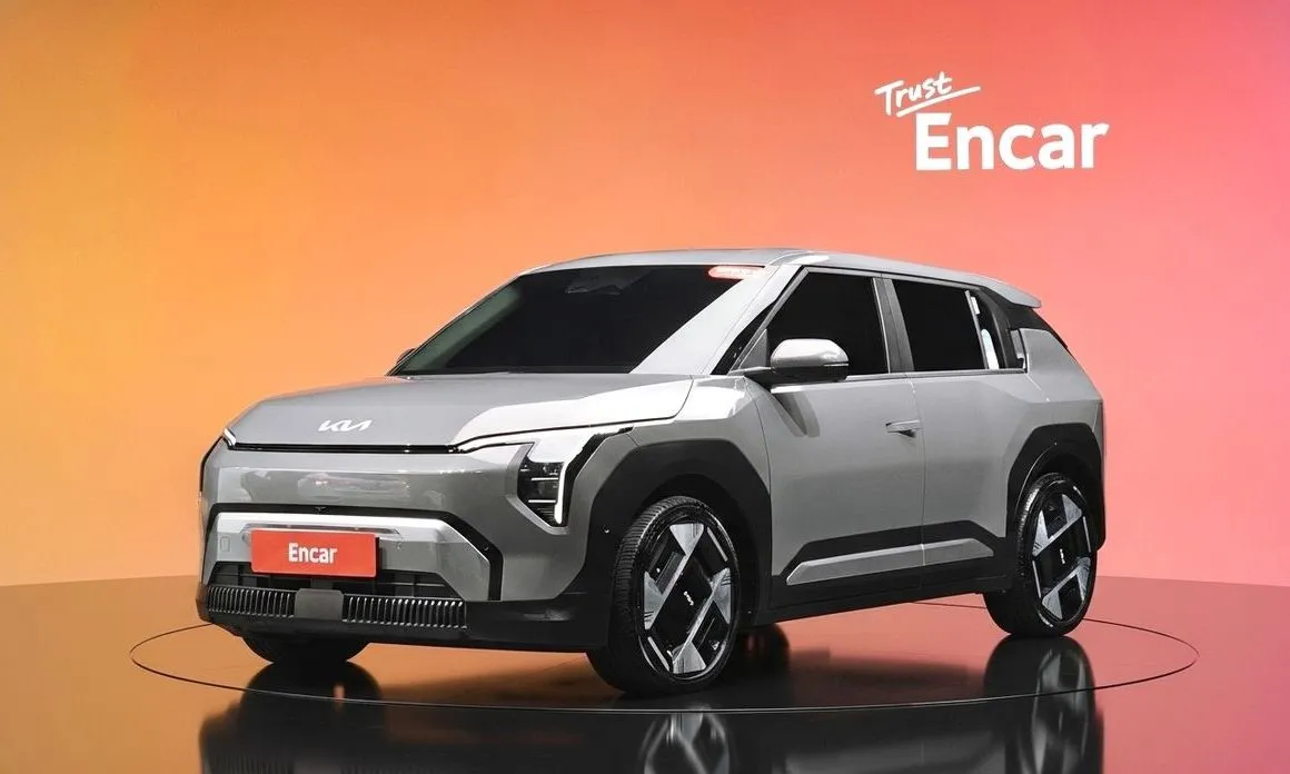 Kia EV3 — фото 1