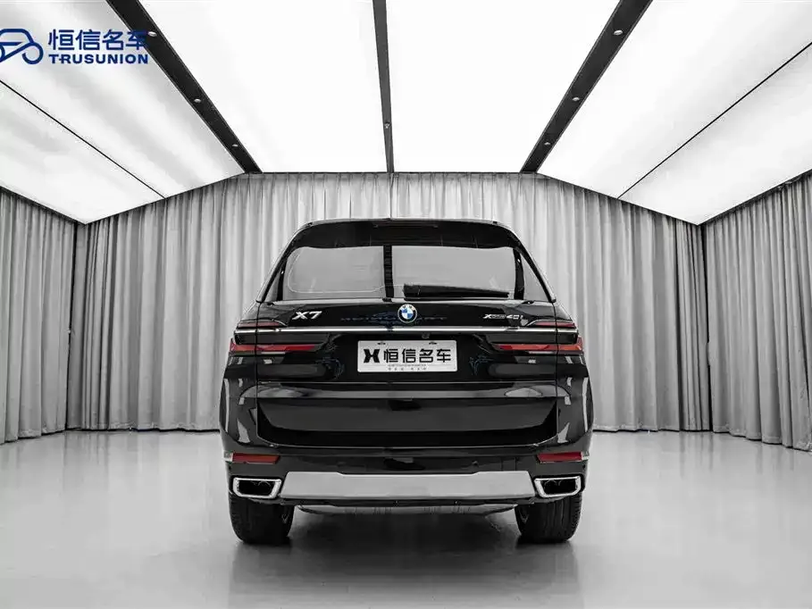 BMW X7 — фото 6