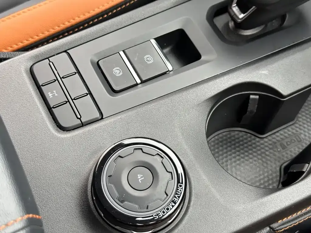 Ford Ranger — фото 10