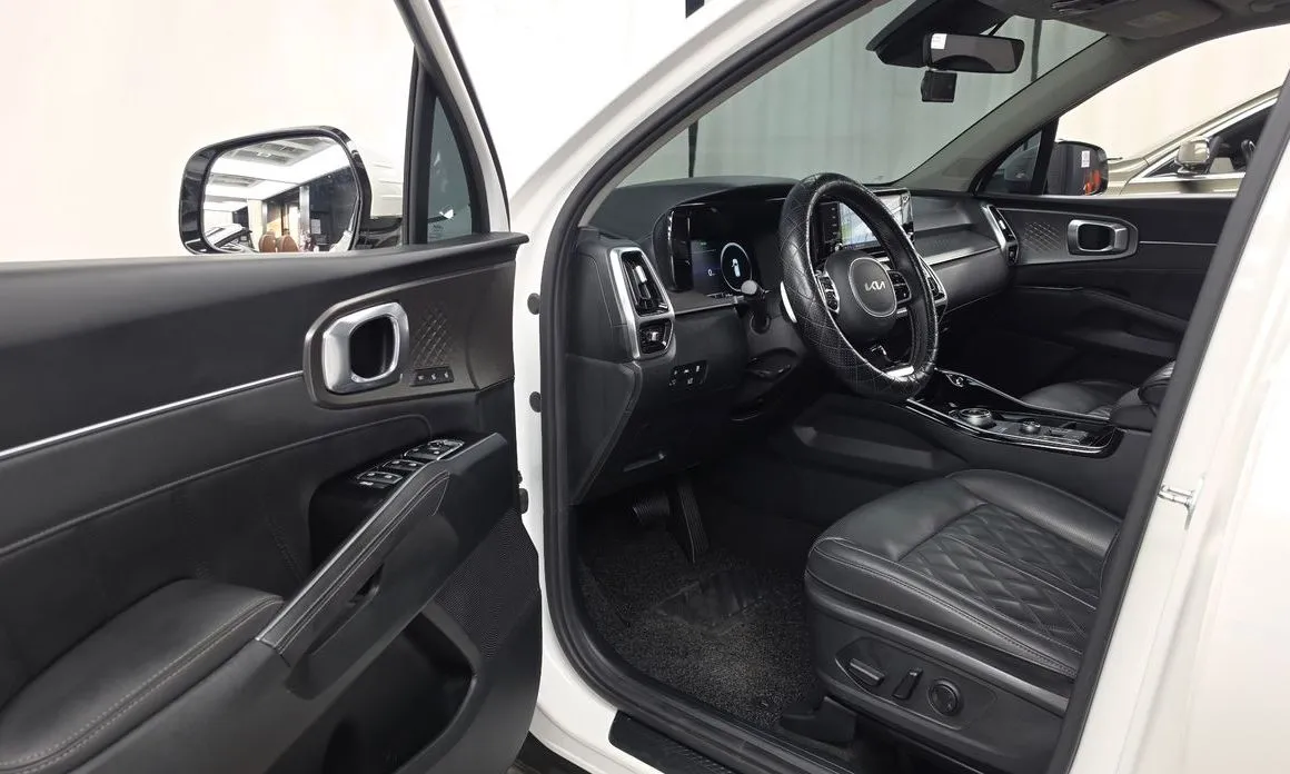 Kia Sorento — фото 6
