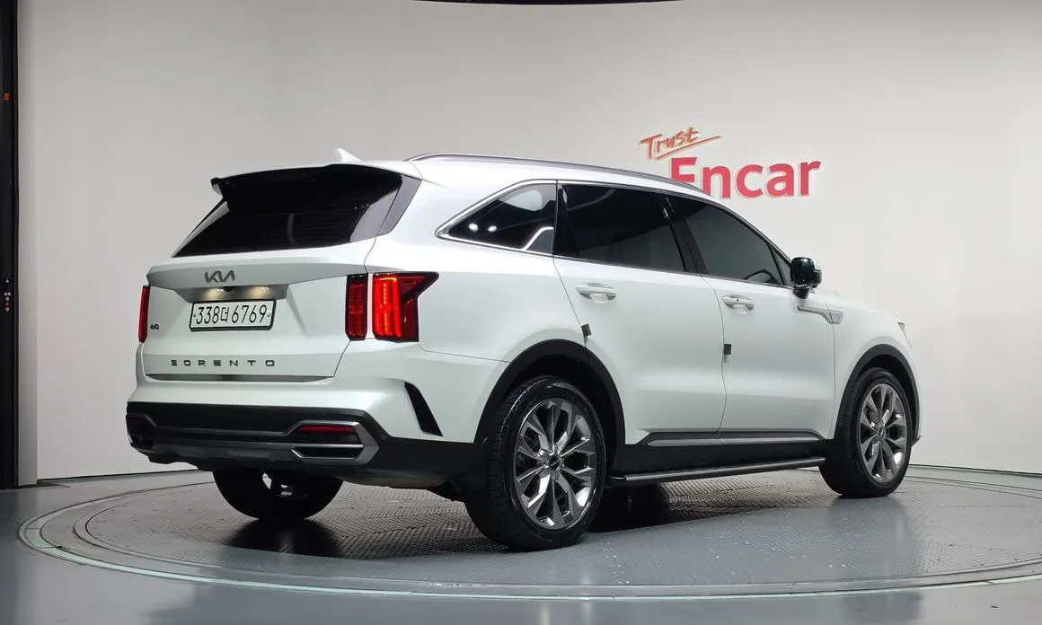 Kia Sorento — фото 3