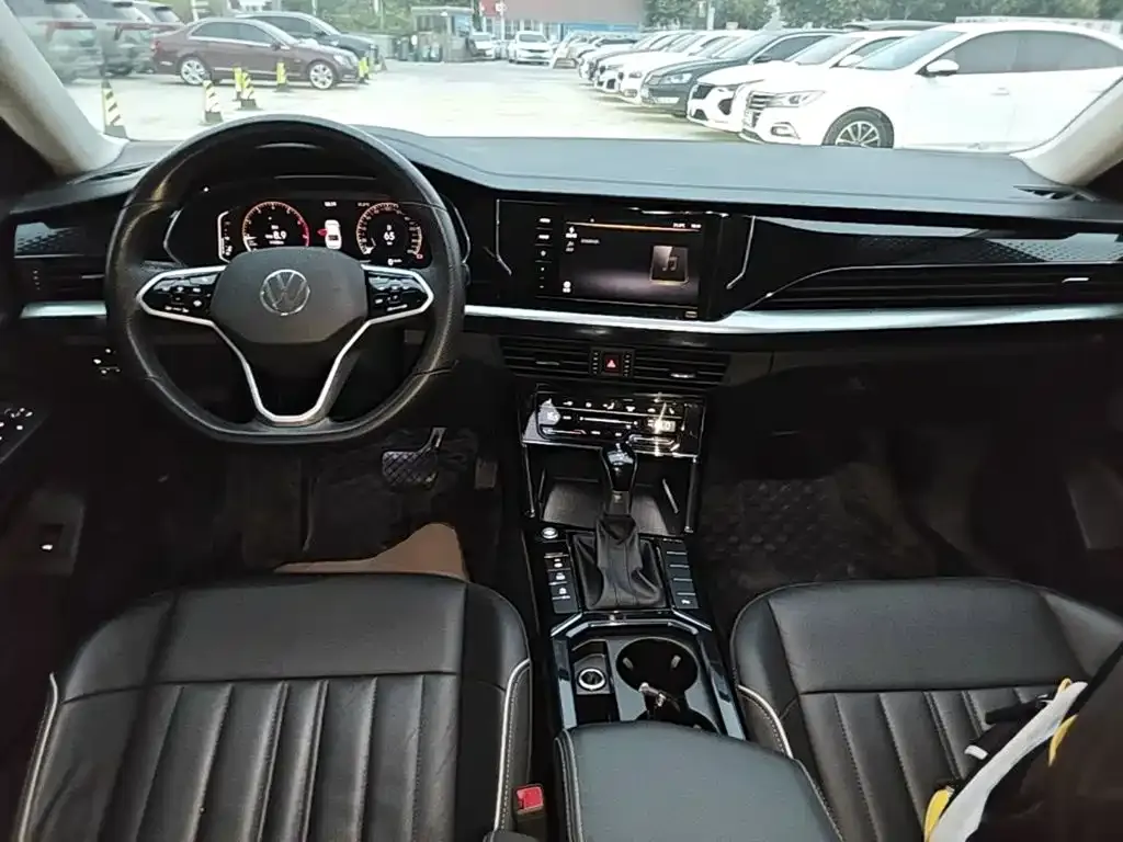 Volkswagen Passat — фото 2